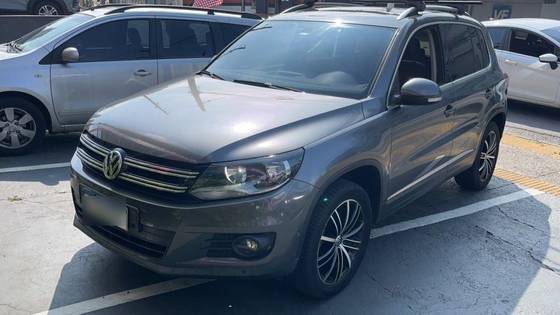 VOLKSWAGEN TIGUAN 2.0 TSI 16V TURBO GASOLINA 4P TIPTRONIC